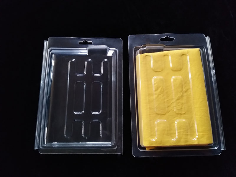 对折吸塑